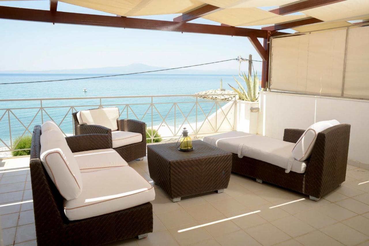 Appartement Agali 2 Superior Mezonet Front Of The Sea à Akrogiali Extérieur photo