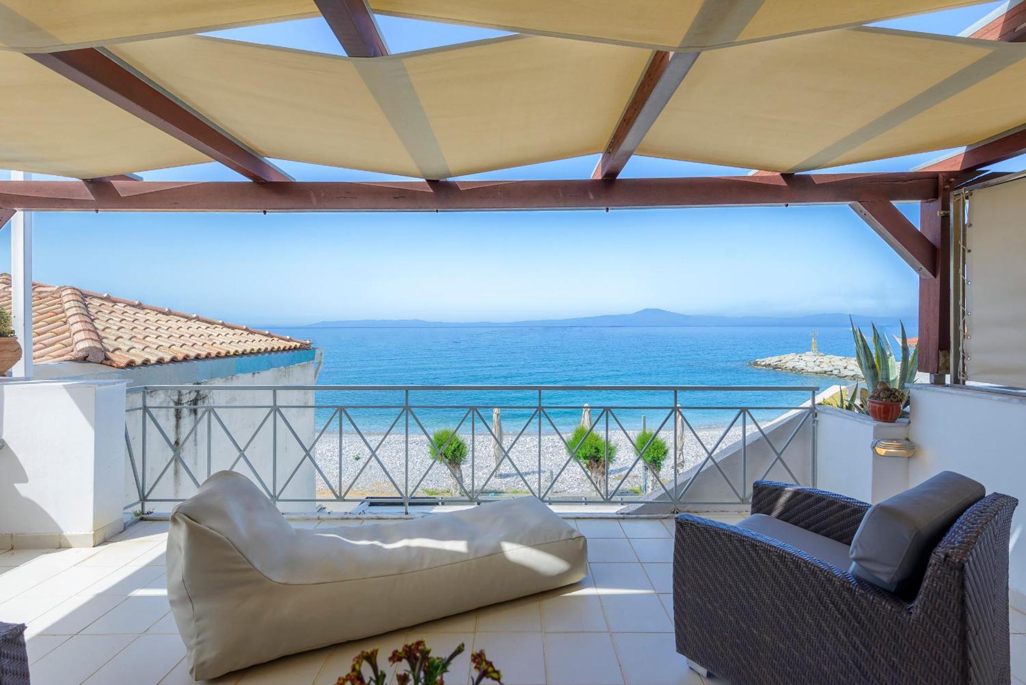 Appartement Agali 2 Superior Mezonet Front Of The Sea à Akrogiali Extérieur photo